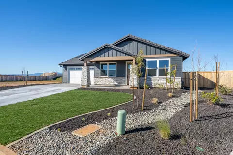 3052 Spencer Trl, Redding, CA 96002 photo 2