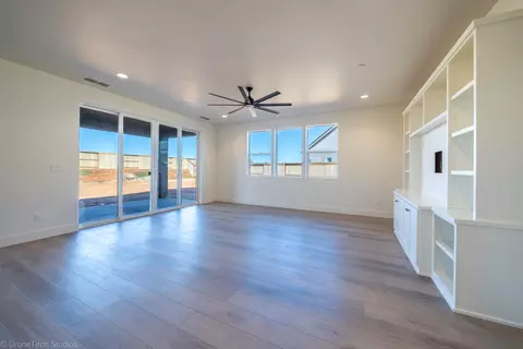 3052 Spencer Trl, Redding, CA 96002 photo 7