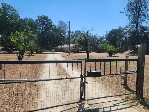 16965 Evergreen Rd, Cottonwood, CA 96022