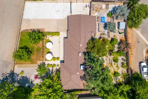 1015 Redbud Dr, Redding, CA 96001 photo 29