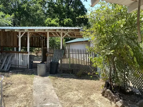 2800 Henderson Rd, Redding, CA 96002 photo 22