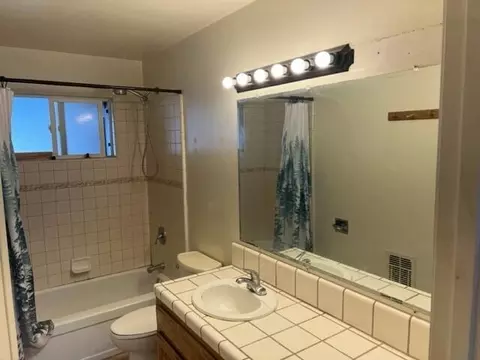 2918 Robert Ct, Redding, CA 96002 photo 14
