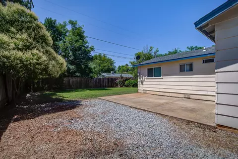 2315 Galaxy Way, Redding, CA 96002 photo 24