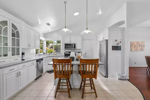 3163 Seedling Dr, Redding, CA 96001 photo 3