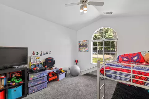 3163 Seedling Dr, Redding, CA 96001 photo 10