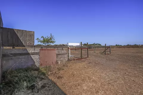 21992 Peacock Way, Red Bluff, CA 96080 photo 44