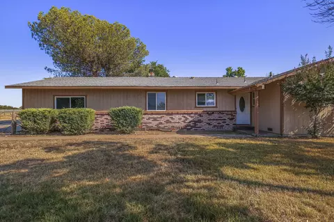 21992 Peacock Way, Red Bluff, CA 96080 photo 4