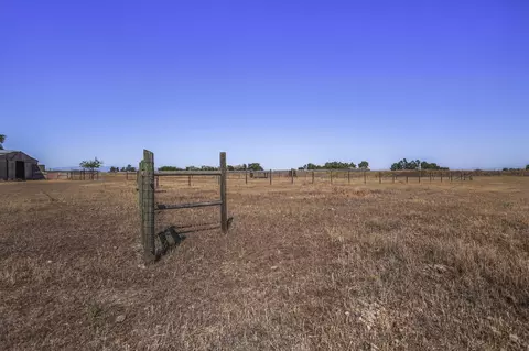 21992 Peacock Way, Red Bluff, CA 96080 photo 48