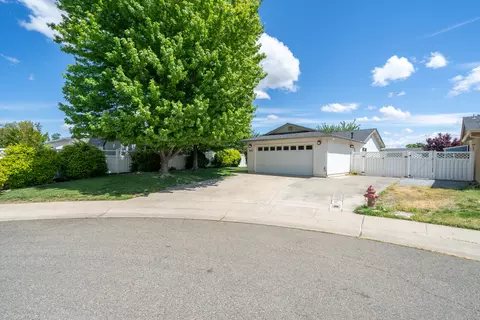 3624 Culwood Ln, Anderson, CA 96007