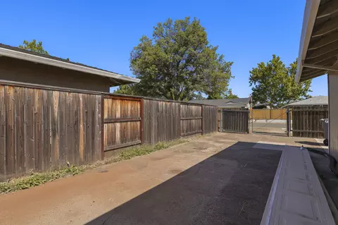1920 Shasta Pines Way, Redding, CA 96002 photo 38
