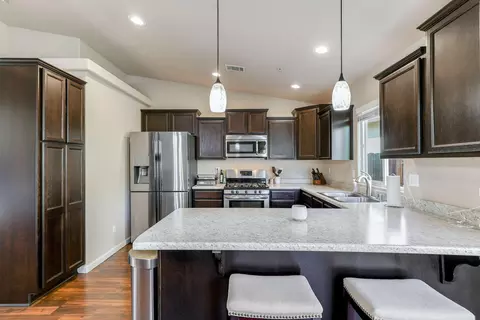 3298 Bridgewater Ct, Redding, CA 96003 photo 6
