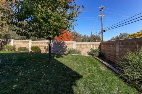 3298 Bridgewater Ct, Redding, CA 96003 photo 25