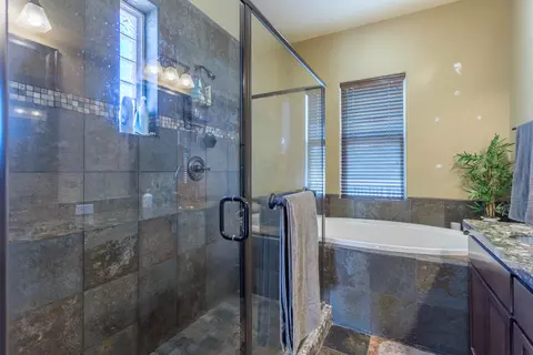3360 Stanford Dr, Redding, CA 96003 photo 16