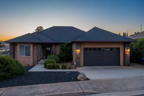 3360 Stanford Dr, Redding, CA 96003 photo 4