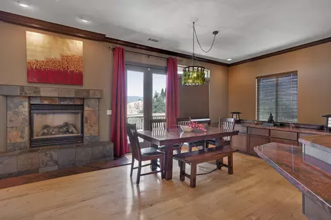 3360 Stanford Dr, Redding, CA 96003 photo 10