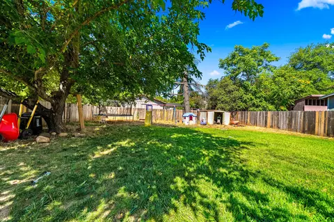 2922 East Way, Redding, CA 96002 photo 15