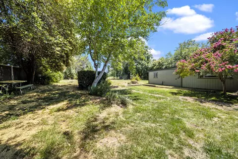 7415 Pacheco Rd, Redding, CA 96002 photo 22