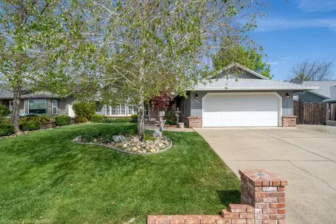 1531 Hominy Way, Redding, CA 96003