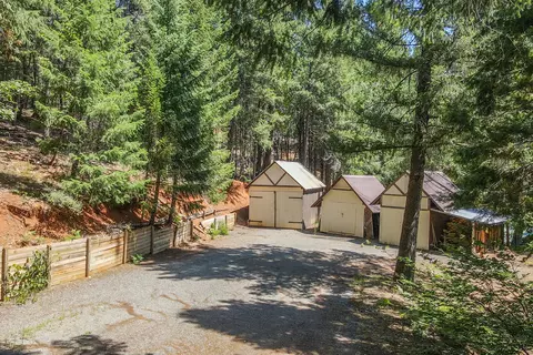 150 Greenhorn Dr, Trinity Center, CA 96091 photo 2