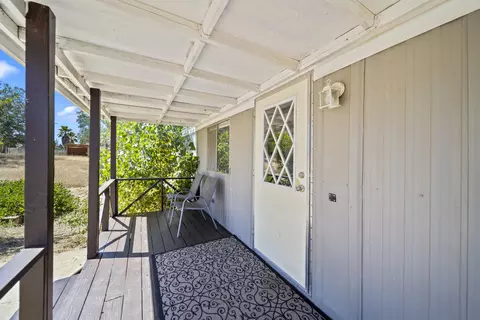 9384 Winegar Rd, Redding, CA 96003 photo 3