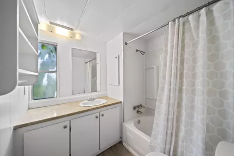9384 Winegar Rd, Redding, CA 96003 photo 13