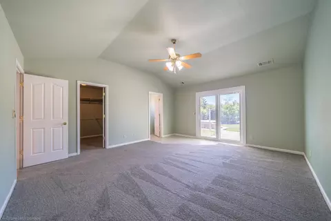 2156 Hope, Redding, CA 96003 photo 19