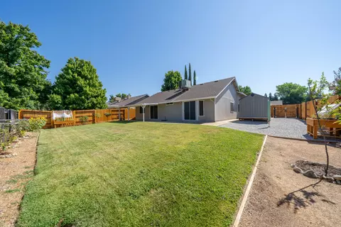 1572 Lavender Way, Redding, CA 96003 photo 32