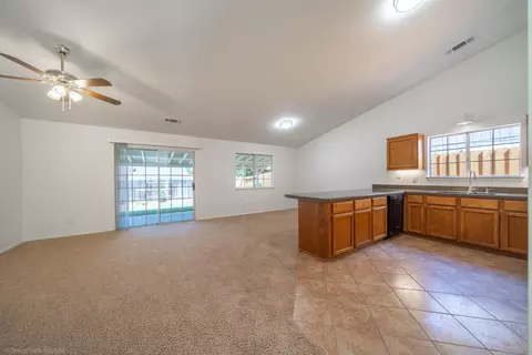 1572 Lavender Way, Redding, CA 96003 photo 17