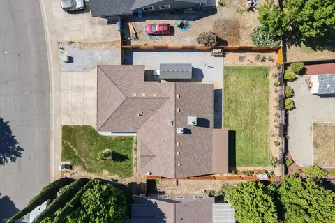 1572 Lavender Way, Redding, CA 96003 photo 41