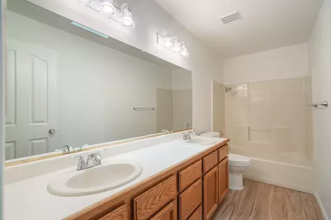 1572 Lavender Way, Redding, CA 96003 photo 22