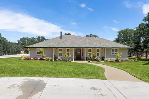 13150 Montecito Rd, Red Bluff, CA 96080