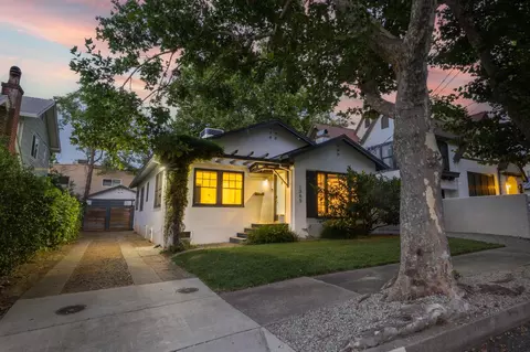 1365 Chestnut St, Redding, CA 96001