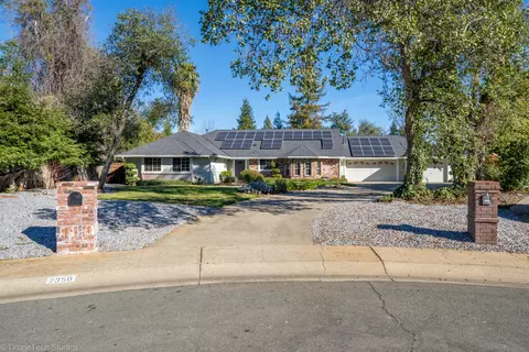 2350 Calle Seca Ct, Redding, CA 96002 photo 2