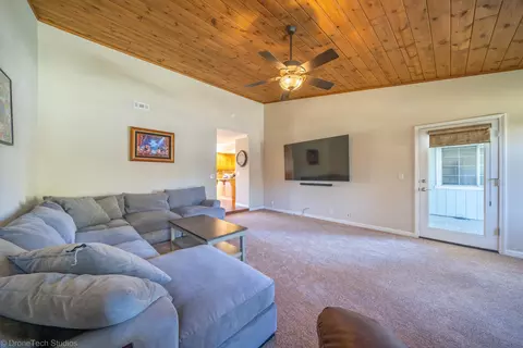 2350 Calle Seca Ct, Redding, CA 96002 photo 27