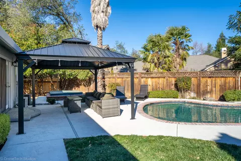 2350 Calle Seca Ct, Redding, CA 96002 photo 52