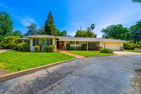3150 Forest Hills Dr, Redding, CA 96002 photo 4