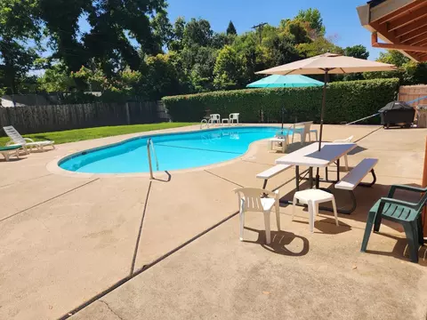 1896 Del Mar Ave, Redding, CA 96003 photo 31