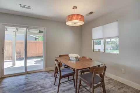 1896 Del Mar Ave, Redding, CA 96003 photo 9