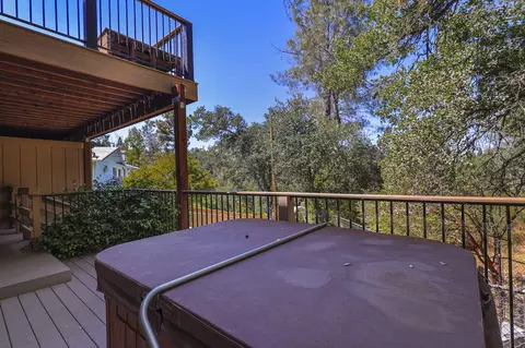 720 Pioneer Ct, Redding, CA 96001 photo 27