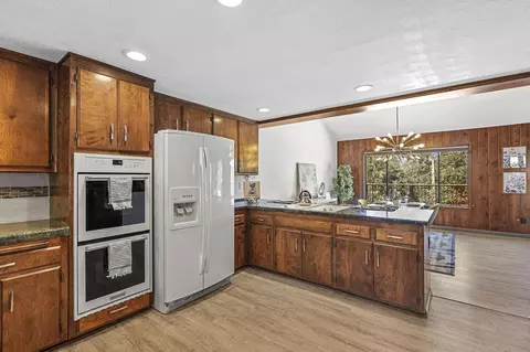 720 Pioneer Ct, Redding, CA 96001 photo 10