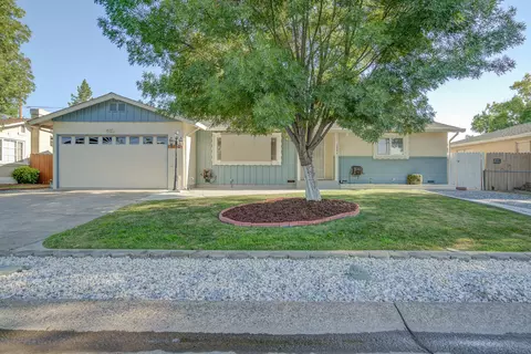 2086 Westwood Ave, Redding, CA 96001 photo 2
