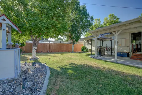 2086 Westwood Ave, Redding, CA 96001 photo 21