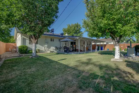 2086 Westwood Ave, Redding, CA 96001 photo 24