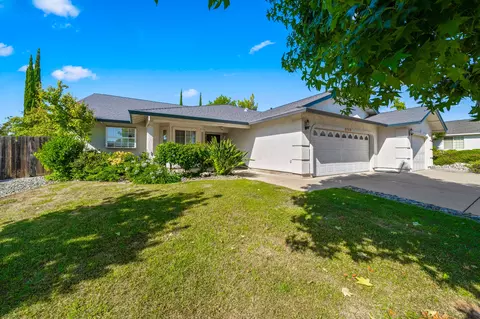 2763 Blue Bell Dr, Redding, CA 96001 photo 3
