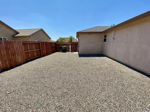 2839 Calaveras Ct, Redding, CA 96002 photo 18