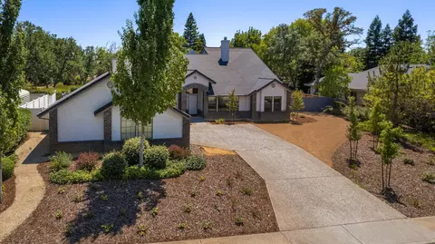 2276 Hope, Redding, CA 96003 photo 70