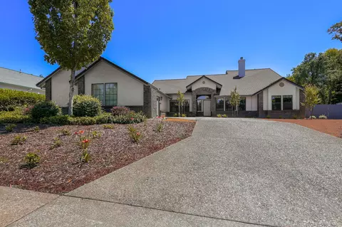 2276 Hope, Redding, CA 96003 photo 64