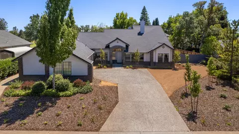 2276 Hope, Redding, CA 96003 photo 71