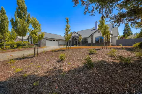 2276 Hope, Redding, CA 96003 photo 61