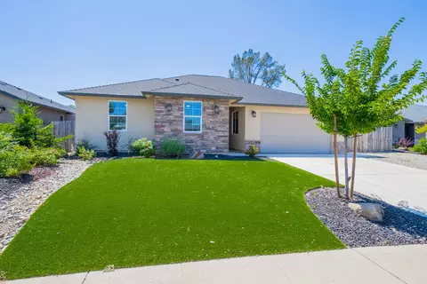 1366 Bonhurst Dr, Redding, CA 96003